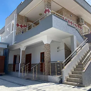 Davide's Vlorë